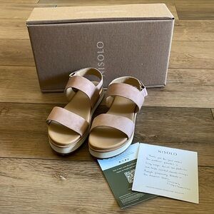 Brand new never worn Nisolo platform sandal size 6